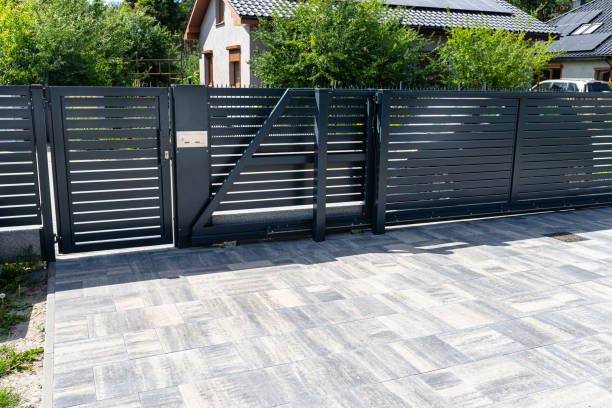 Best Driveway Paving Company  in Devine, TX